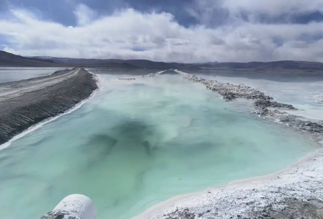 Strong alliance, complementary advantages! Help Xizang Salt Lake Green Comprehensive Development and Utilization -- Xizang Salt Lake Green Comprehensive Development and Utilization and Environmental Protection Joint Laboratory
