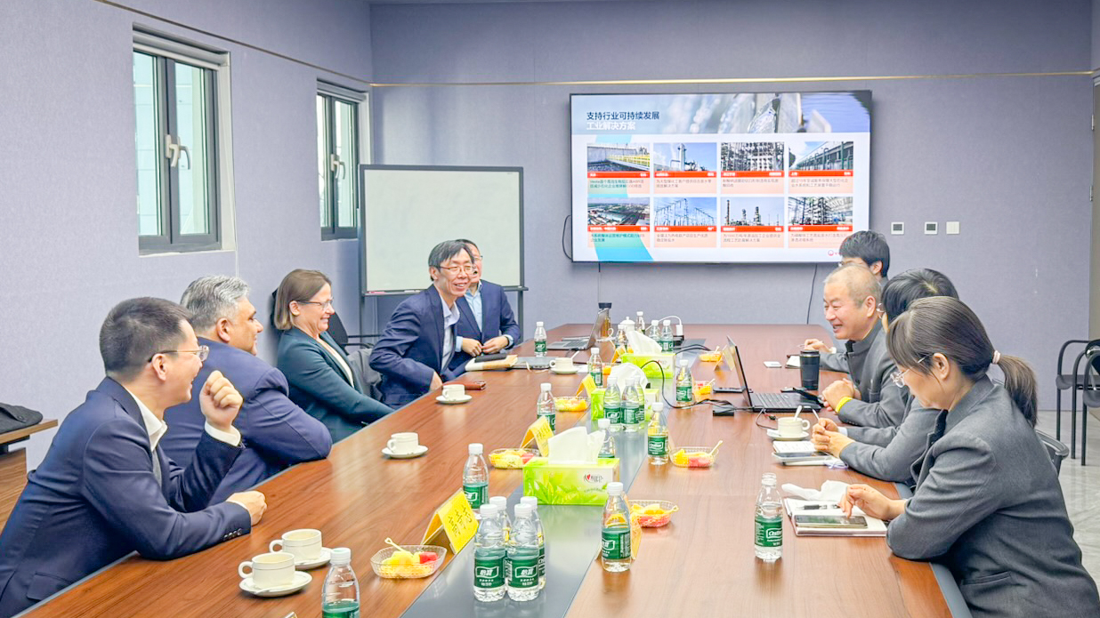 Veolia Water Technologies Global CEO Anne Le Guennec Visits BGT for Exchange and Tour